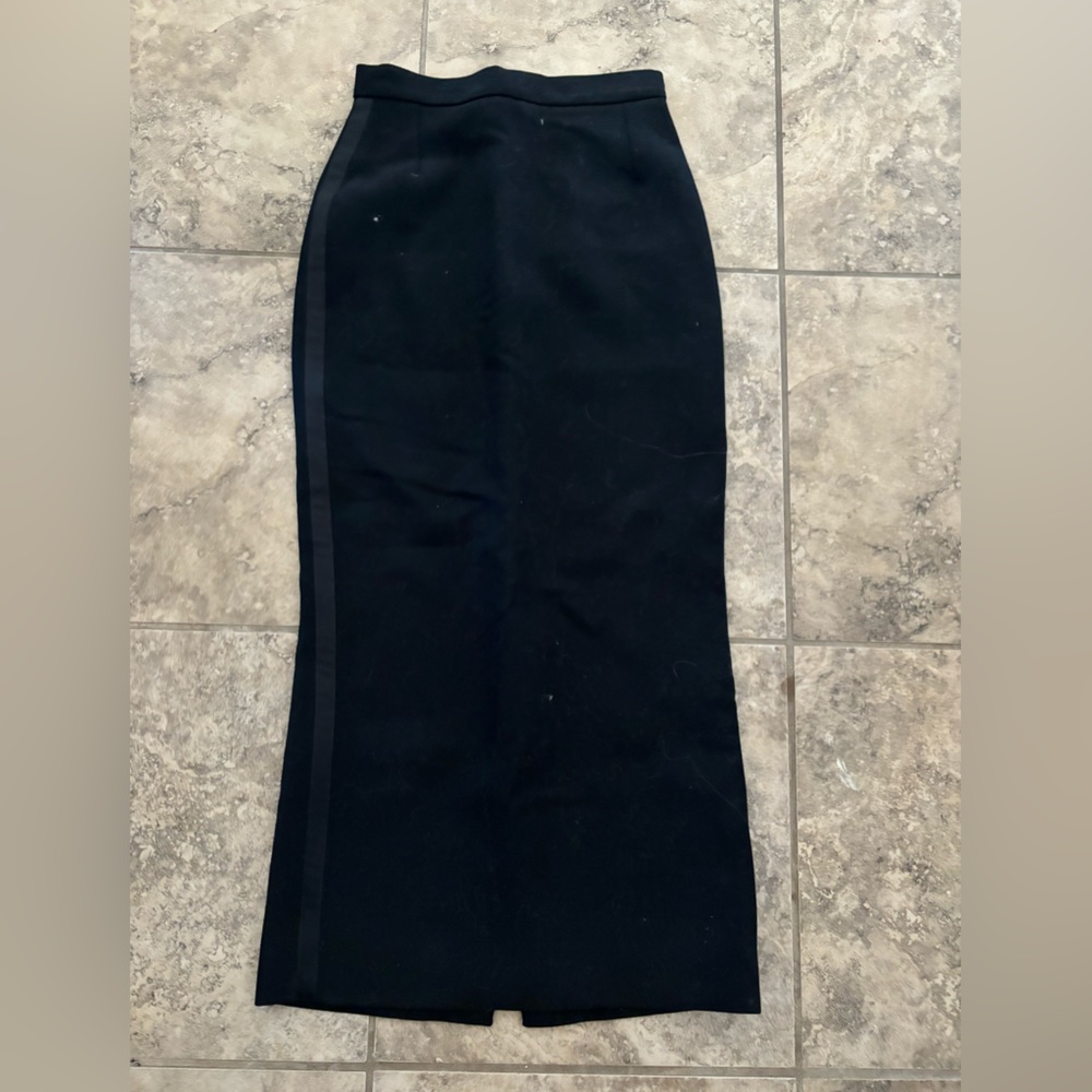 Dolce and gabbana black long skirt